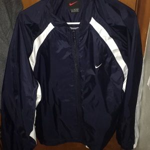 A MENS Nike windbreaker